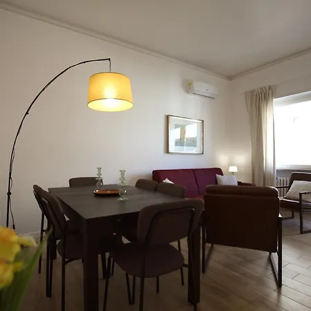 Vigna Clara 2Br Holiday House-2