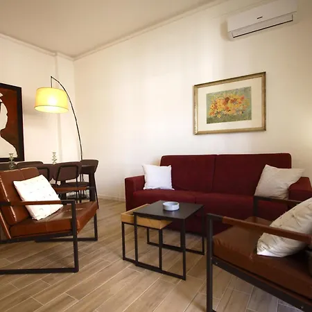 Vigna Clara 2Br Holiday House-3